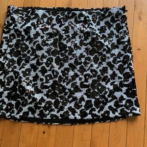 Guess NWT sparkly mini skirt